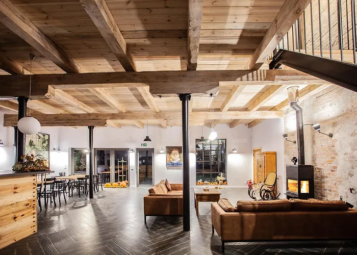 Stajnia Lipnik Agroturystyka Фермерский дом Кадыны